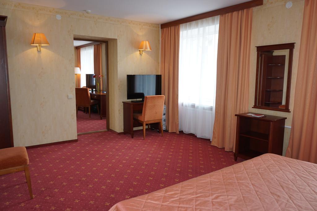 Vyborgskaya Hotel サンクトペテルブルク エクステリア 写真
